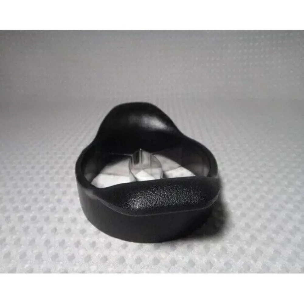 Pampered Chef Mango Wedger #2418 Fruit Slicer Cutter Pitter no blade cover‎